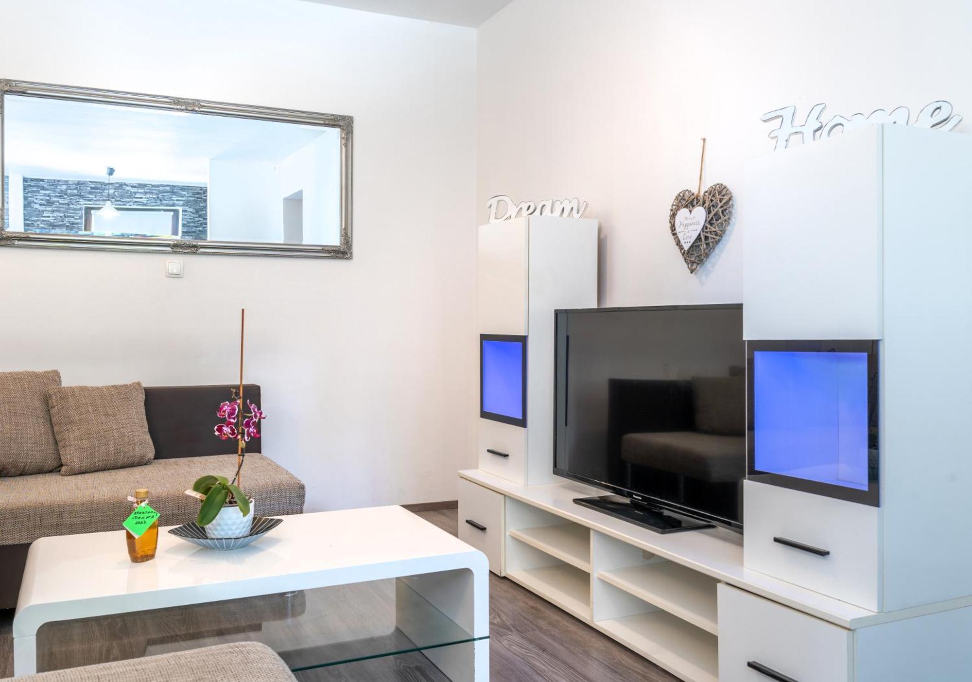 Dakota Apartment 6+2 Kastav Dış mekan fotoğraf