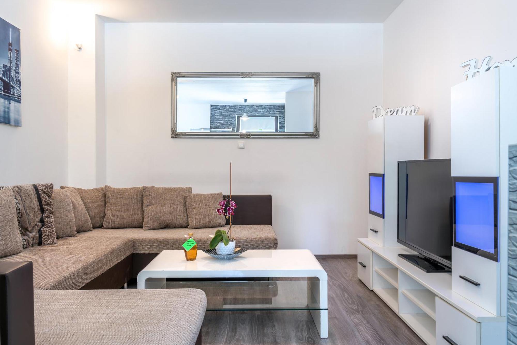 Dakota Apartment 6+2 Kastav Dış mekan fotoğraf